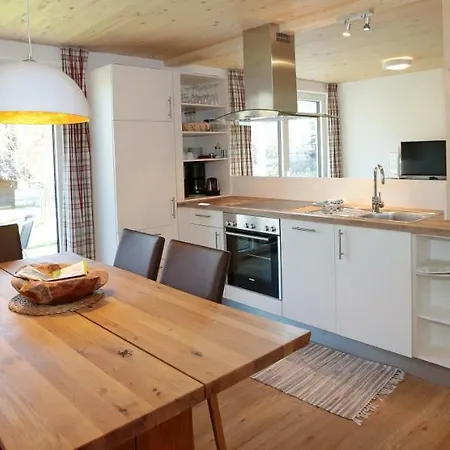 Haus Elise Апартаменты *